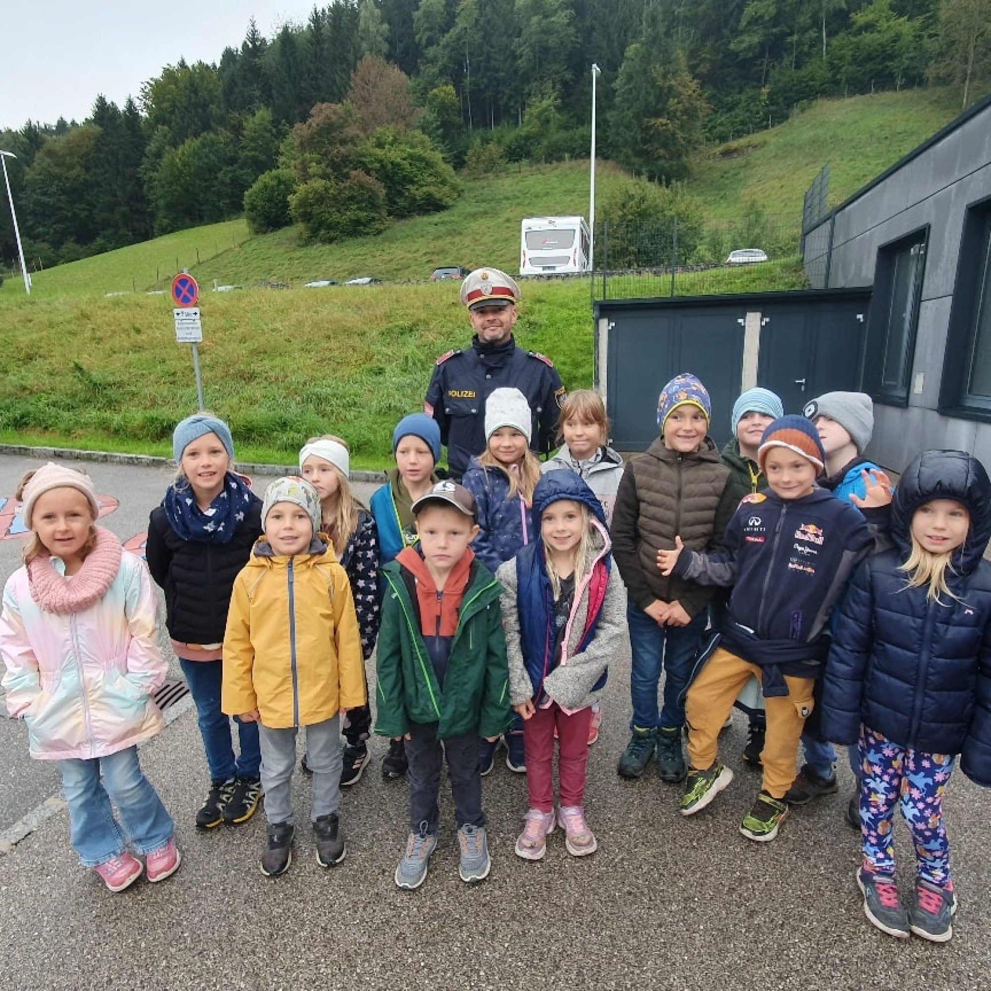 20250924_085719_resized-min